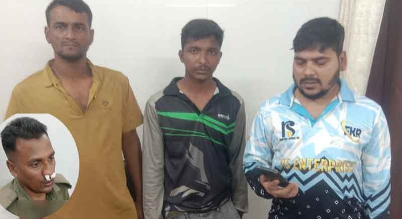 রামেকে আনসার সদস্যকে ঘুষি মেরে নাক ফাটালো অ্যাম্বুলেন্স সিন্ডিকেট