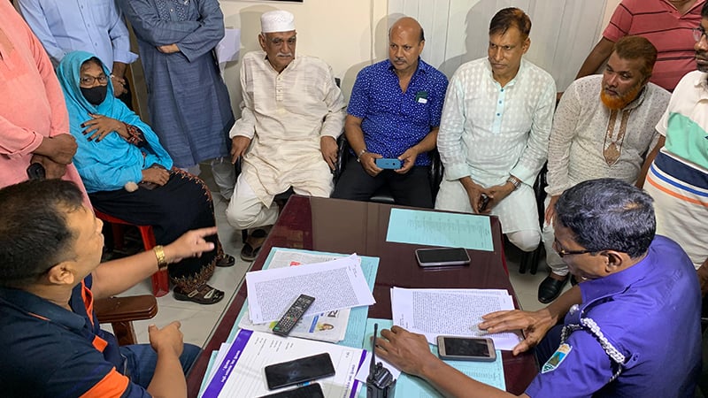 স্বামীকে হত্যার অভিযোগে শেখ হাসিনা-কাদের-কামালসহ ১৮১ জনের নামে স্ত্রীর মামলা