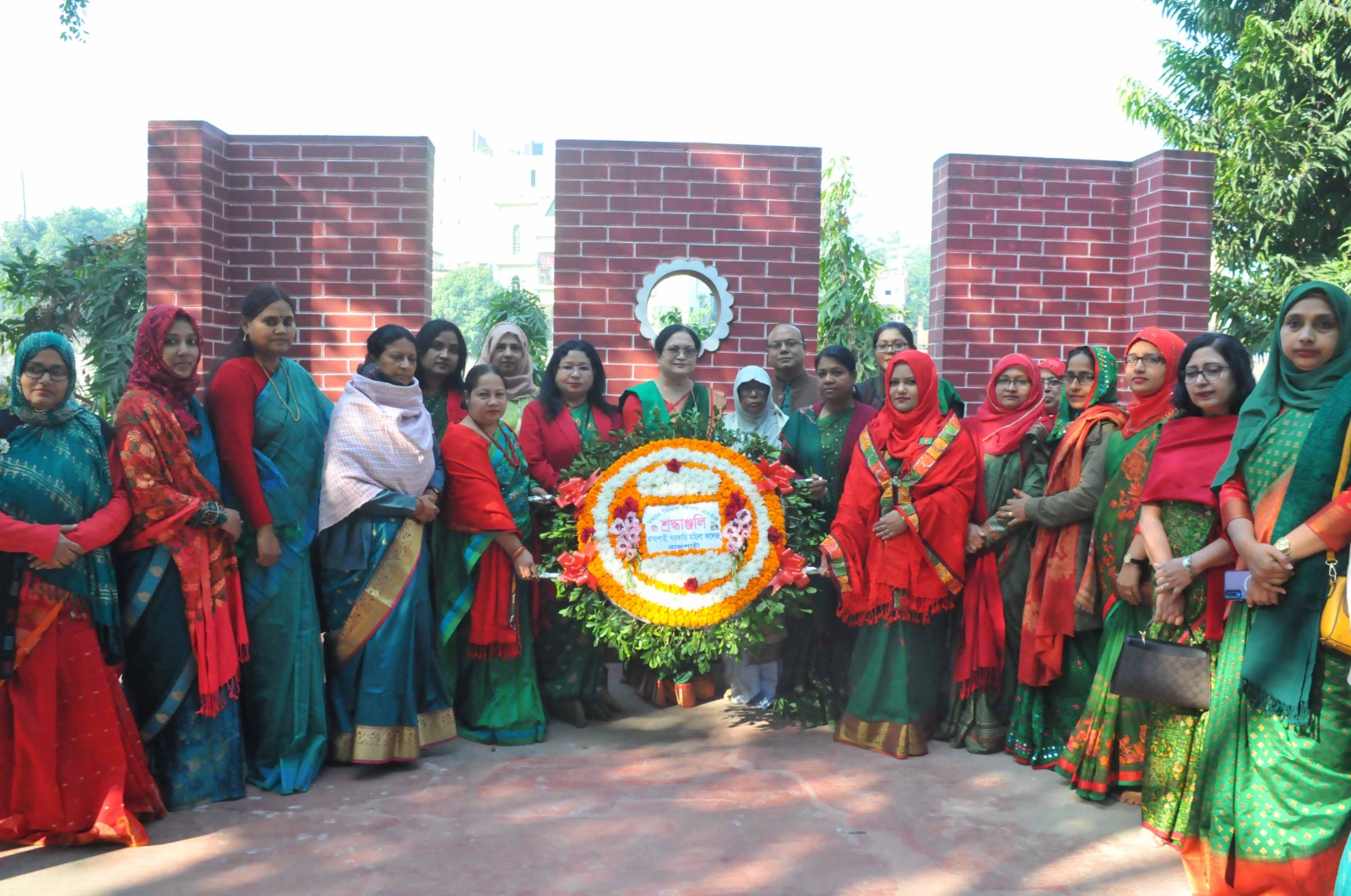 রাজশাহীতে যথাযোগ্য মর্যাদায় মহান বিজয় দিবস উদযাপন