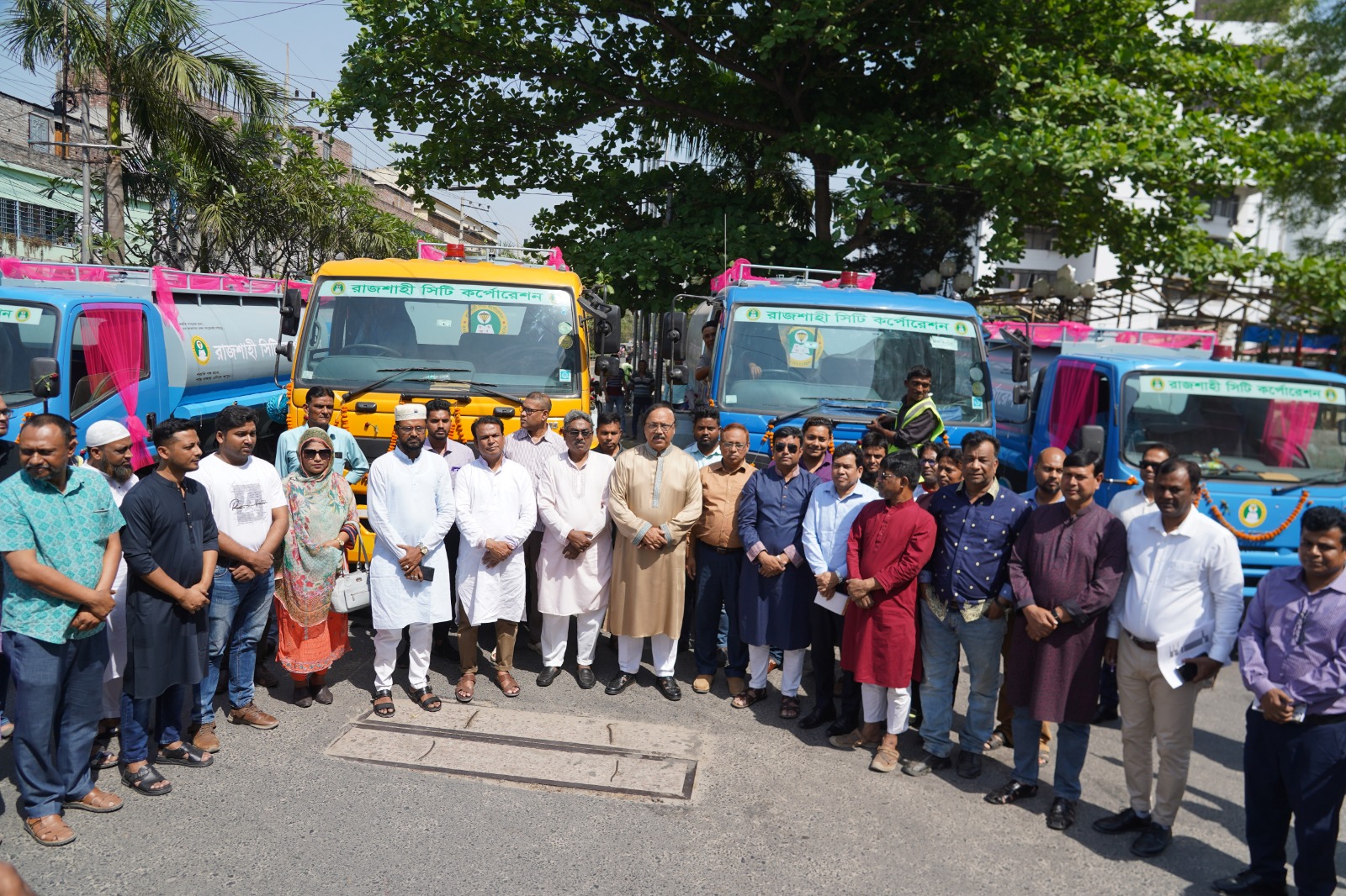 রাসিকে যুক্ত হলো চার ওয়াটার ট্যাংকার ট্রাক