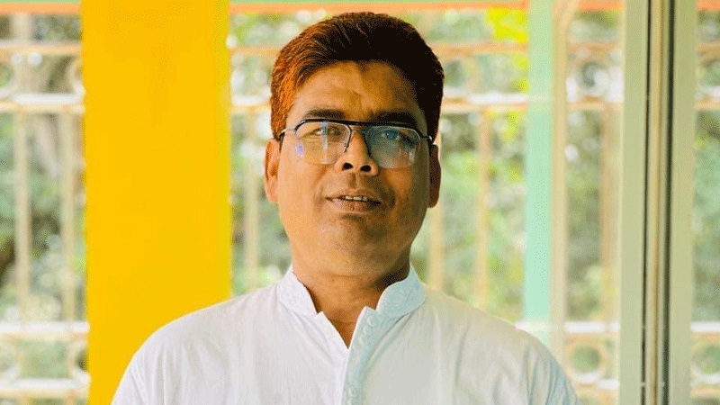 বাঘা পৌরসভার সাবেক মেয়র আক্কাসসহ ৩ জনের নামে দুদকের দুই মামলা