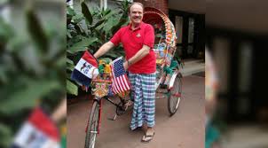 ঢাকায় কূটনীতিকদের রিকশাপ্রীতি