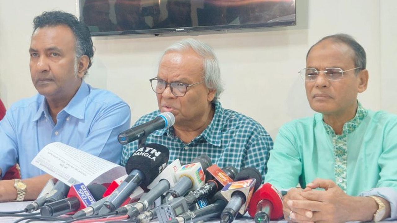 'বিদেশ ফেরত অনেকে বিএনপির নাম ভাঙিয়ে ফায়দা লুটার চেষ্টা করছে'