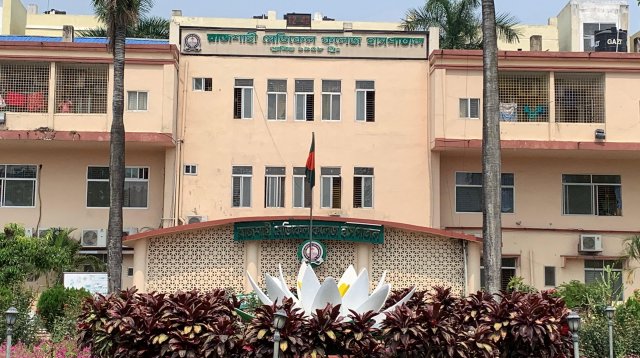 রামেক হাসপাতালে হামের উপসর্গে আরও এক শিশুর মৃত্যু, ভর্তি ২২