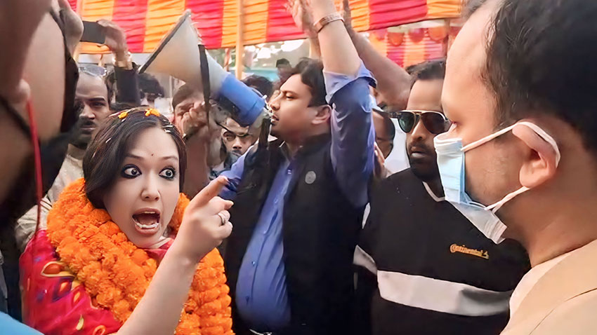 ‘মব’ সৃষ্টির অভিযোগে রুমিন ফারহানার বিরুদ্ধে ব্যবস্থা নিতে চিঠি