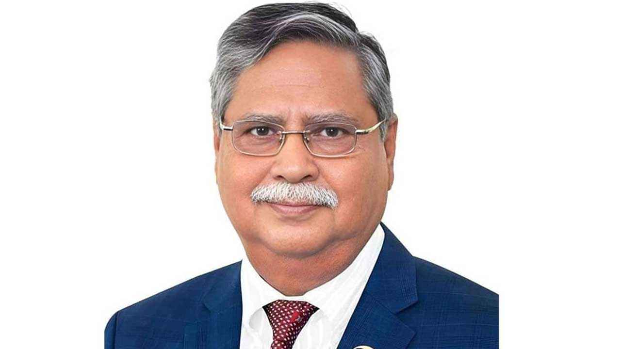 বিদেশের সব দূতাবাস থেকে রাষ্ট্রপতির ছবি সরানোর নির্দেশ