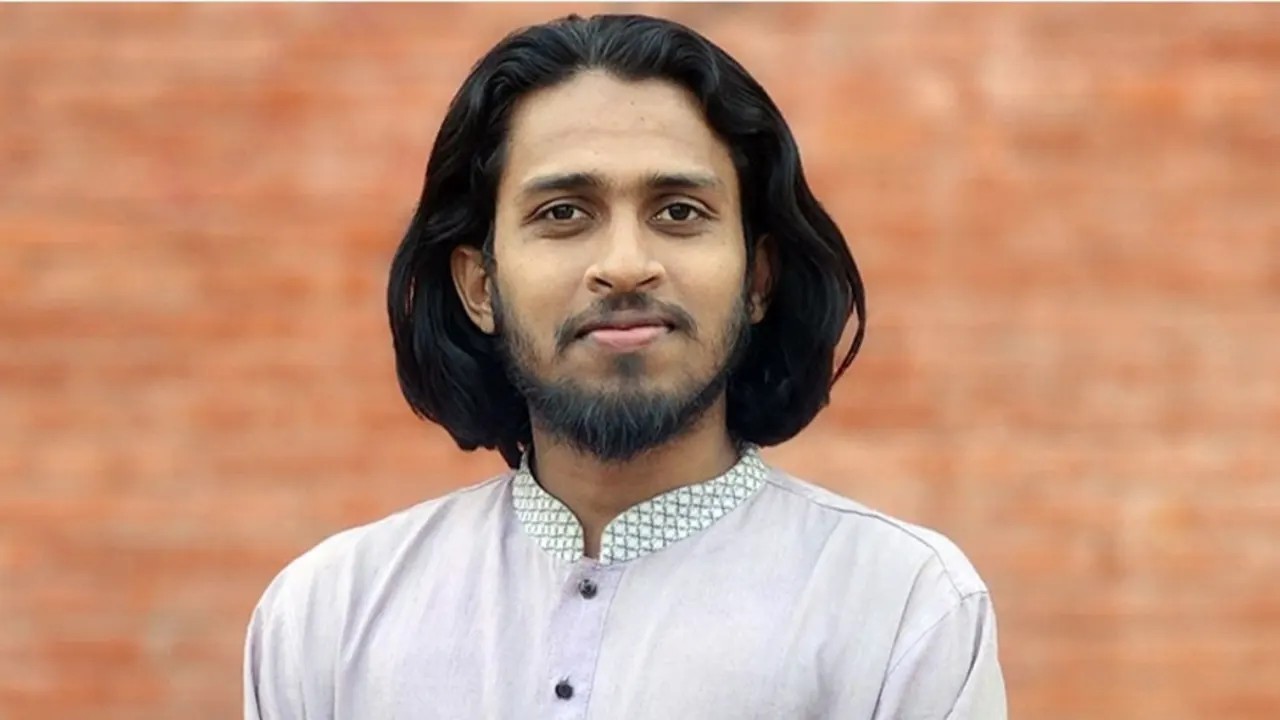 আওয়ামীপন্থি ডিনদের পদত্যাগের আলটিমেটাম দিলেন রাকসুর জিএস