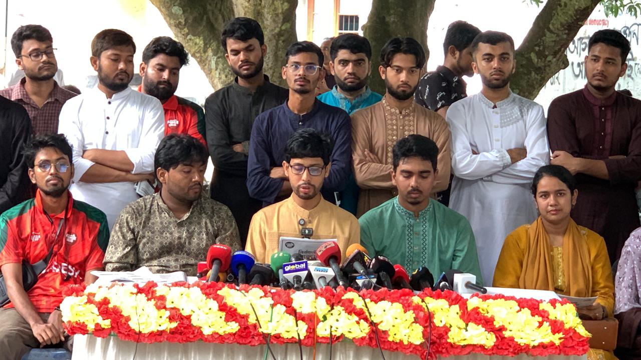 রাকসু নির্বাচনে শিবির সমর্থিত প্যানেলের ২৪ দফা ইশতেহার ঘোষণা