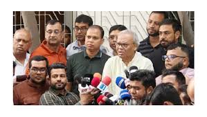 গণভোটে ‘না’ বলার সুযোগ কোথায়, সরকারের কাছে প্রশ্ন রিজভীর