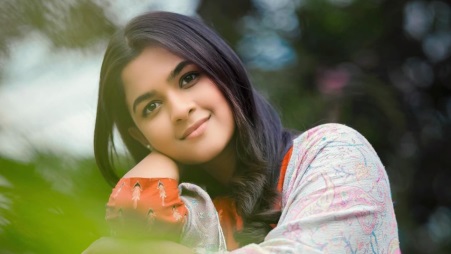 ৯০ দশকের শিল্পীদের বাস্তব জীবনের কর্ম দেখে আমরা লজ্জিত: সাদিয়া আয়মান