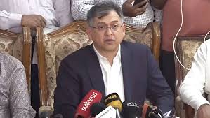 নির্বাহী বিভাগের কর্তৃত্ব খর্ব করা চলবে না: সালাহউদ্দিন আহমেদ