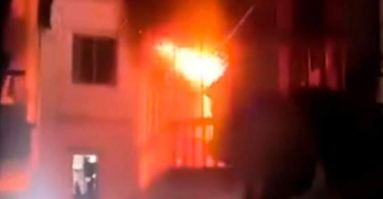 সাভারে সিলিন্ডার বিস্ফোরণে দুই জাবি ছাত্রসহ দগ্ধ ৪