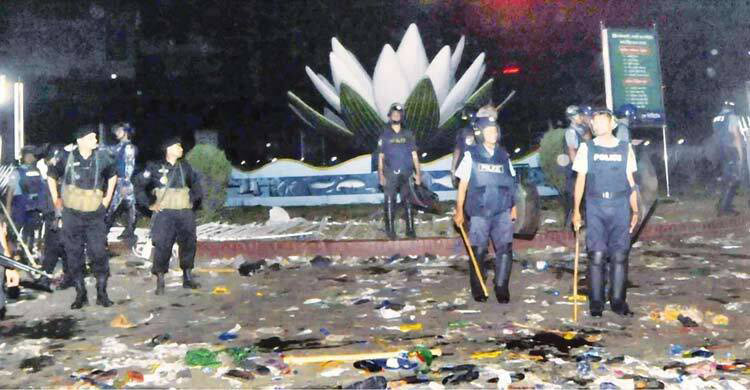 সাবেক আইজিপি শহীদুল হকসহ ৪ জনকে জিজ্ঞাসাবাদের অনুমতি