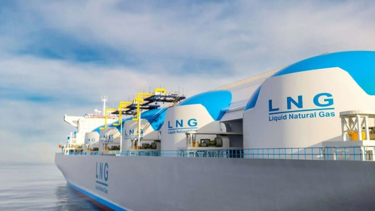 এলপিজি নিয়ে এলো দুই জাহাজ, পথে আরও তিনটি