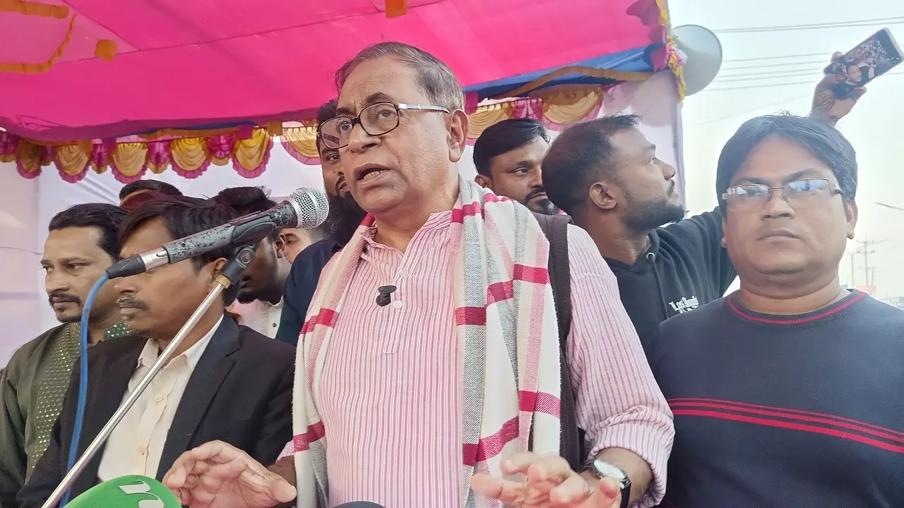 গণঅভ্যুত্থাণের ফসল এখনো শ্রমিকদের ঘরে উঠেনি : সাইফুল হক