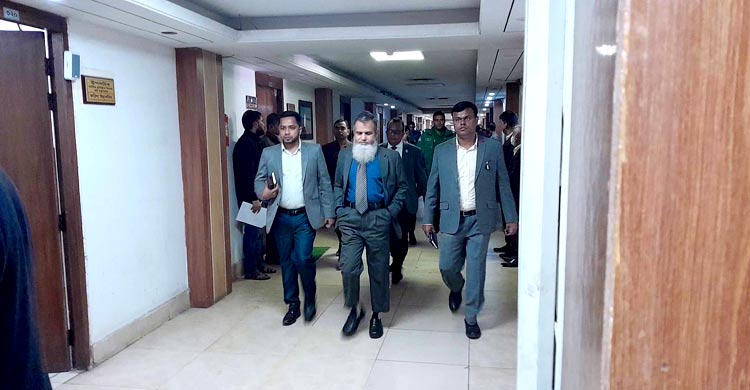 পুড়ে যাওয়া ভবনের সংস্কার ১২ দিনের মধ্যে সম্পন্ন হবে: গণপূর্ত সচিব