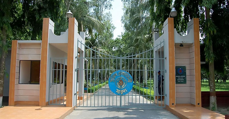 পুলিশ একাডেমিতে প্রশিক্ষণরত ৫৯ এসআইকে শোকজ