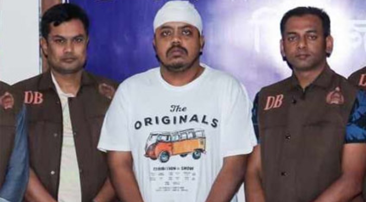 হিন্দি সিনেমা দেখে অস্ত্রের প্রতি নেশা জাগে ডা. রায়হানের