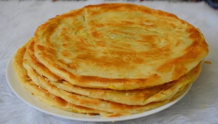 ঘরে বসে যেভাবে বানাবেন তন্দুরি পরোটা