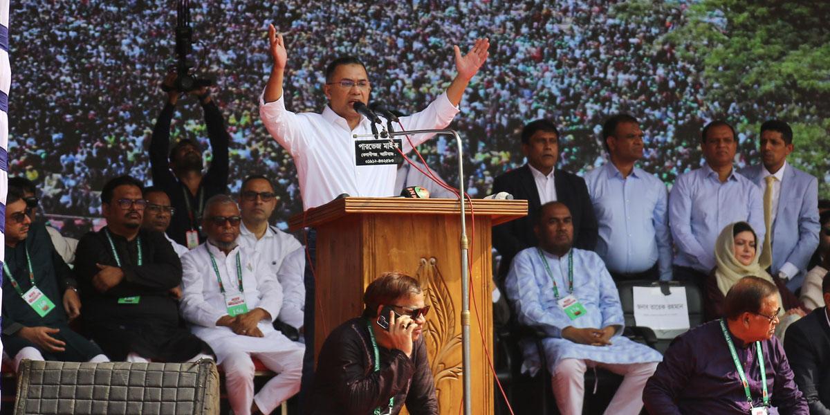 ‘বেহেস্তের টিকিট’ বিক্রির মাধ্যমে কেউ কেউ ভোট চাচ্ছে— অভিযোগ তারেক রহমানের