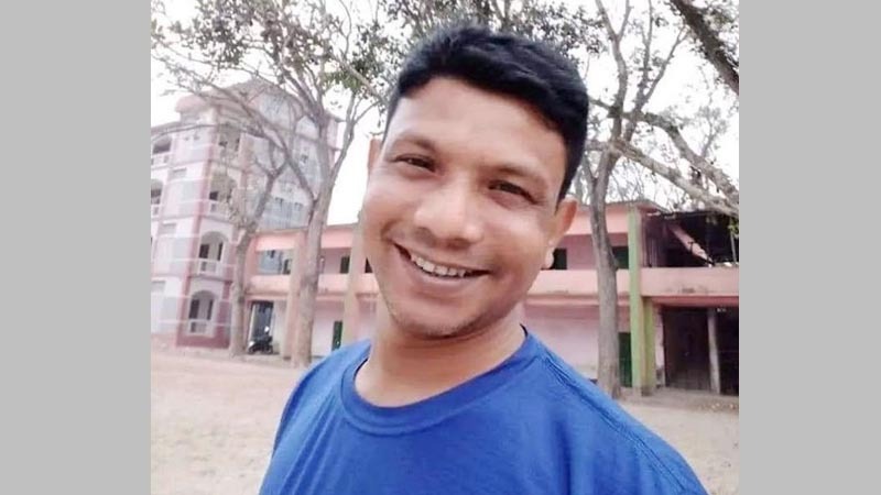 তীব্র গরমে অসুস্থ হয়ে স্কুলশিক্ষকের মৃত্যু