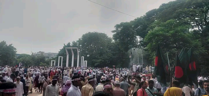 দাবি আদায়ে ‘মার্চ টু যমুনা’র প্রস্তুতি শিক্ষকদের