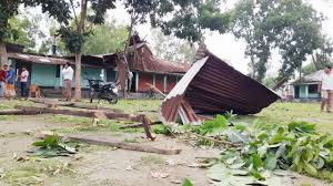 ১৫ মিনিটের ঝড়ে লণ্ডভণ্ড ২০ গ্রাম, নিহত ৩