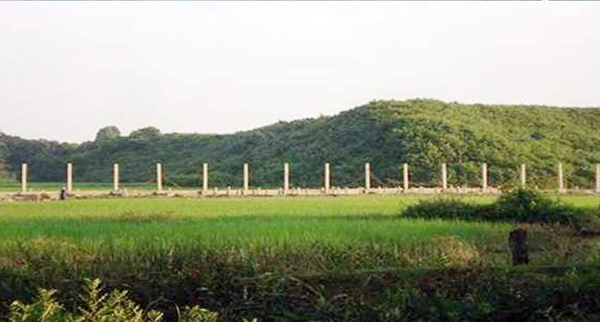 ফের রাখাইনে বিস্ফোরণ, কাঁপছে টেকনাফ