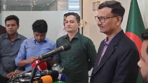 'সুষ্ঠু গণতান্ত্রিক পরিবেশ সৃষ্টি করেই সরে যাবে সরকার'