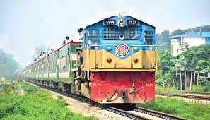 বরেন্দ্র এক্সপ্রেসের বগির স্প্রিং ভাঙায় ট্রেন চলাচল বন্ধ