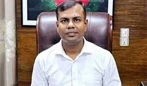 চাচাকে বাবা পরিচয় দিয়ে চাকরি: ইউএনও কামাল সাময়িক বরখাস্ত