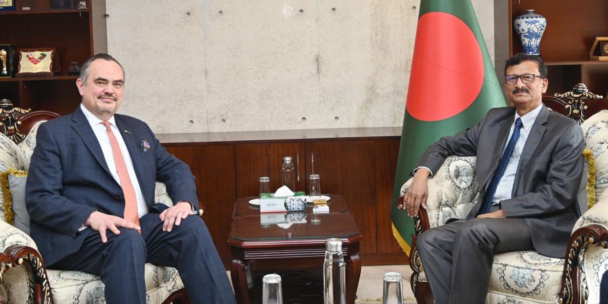 পররাষ্ট্র উপদেষ্টার সঙ্গে মার্কিন রাষ্ট্রদূতের বৈঠক